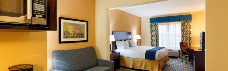 Holiday Inn Express - Andalusia By Ihg Exterior photo